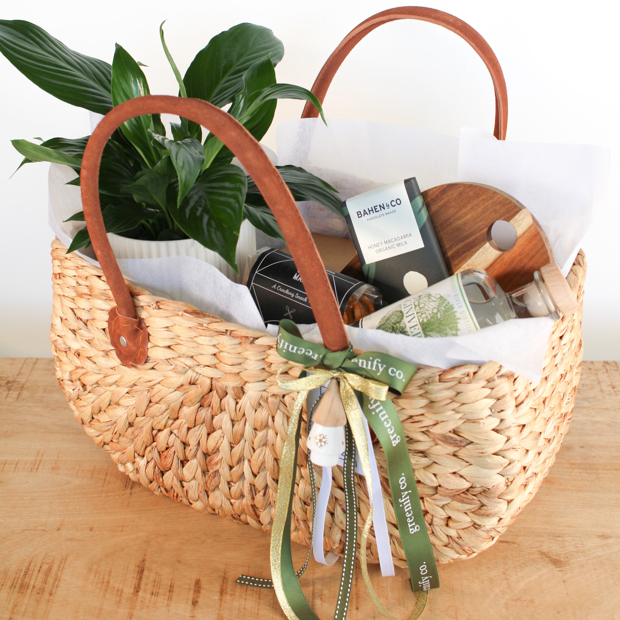 Deluxe G&T Basket